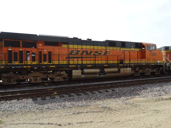 us-bnsf-7390-placentia-281016-full.jpg