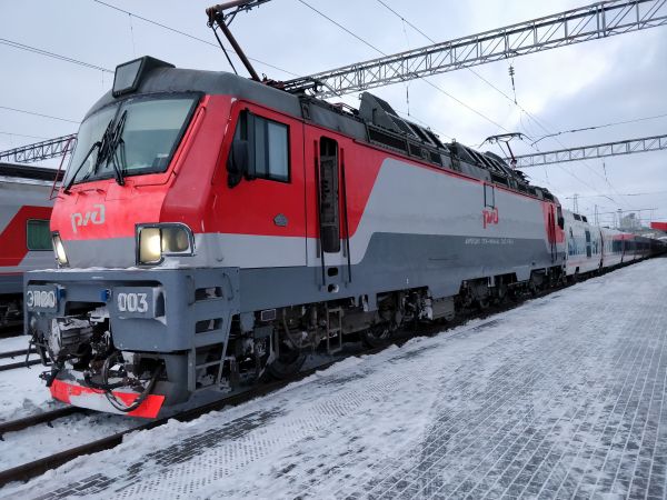 ru-rzd-ep20-novgorod-281118-markkusalo-full.jpg