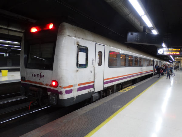 es-renfe-448-barcelonasants-081118-full.jpg