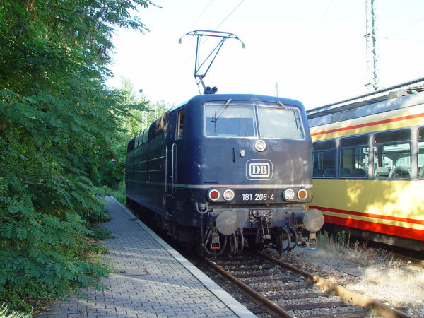 de-db-br181altblau-karlsruhe-200704-full.jpg