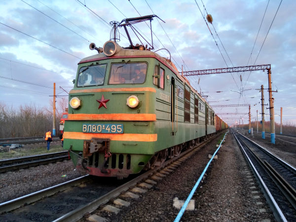 ru-rzd-vl80k-230418-aleksanderneudakhin-full.jpg